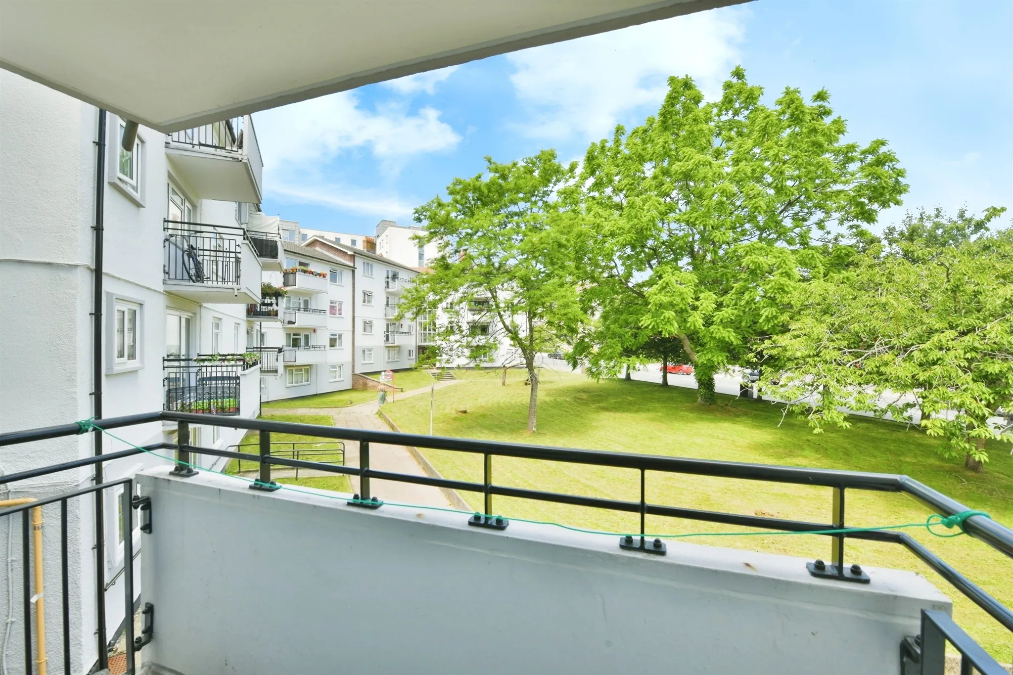 2 bed Apartment