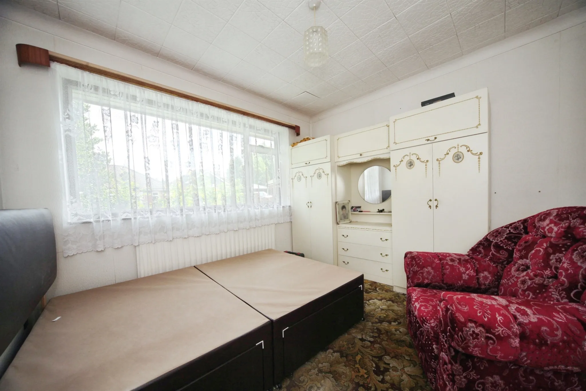 2 bed Semi-Detached