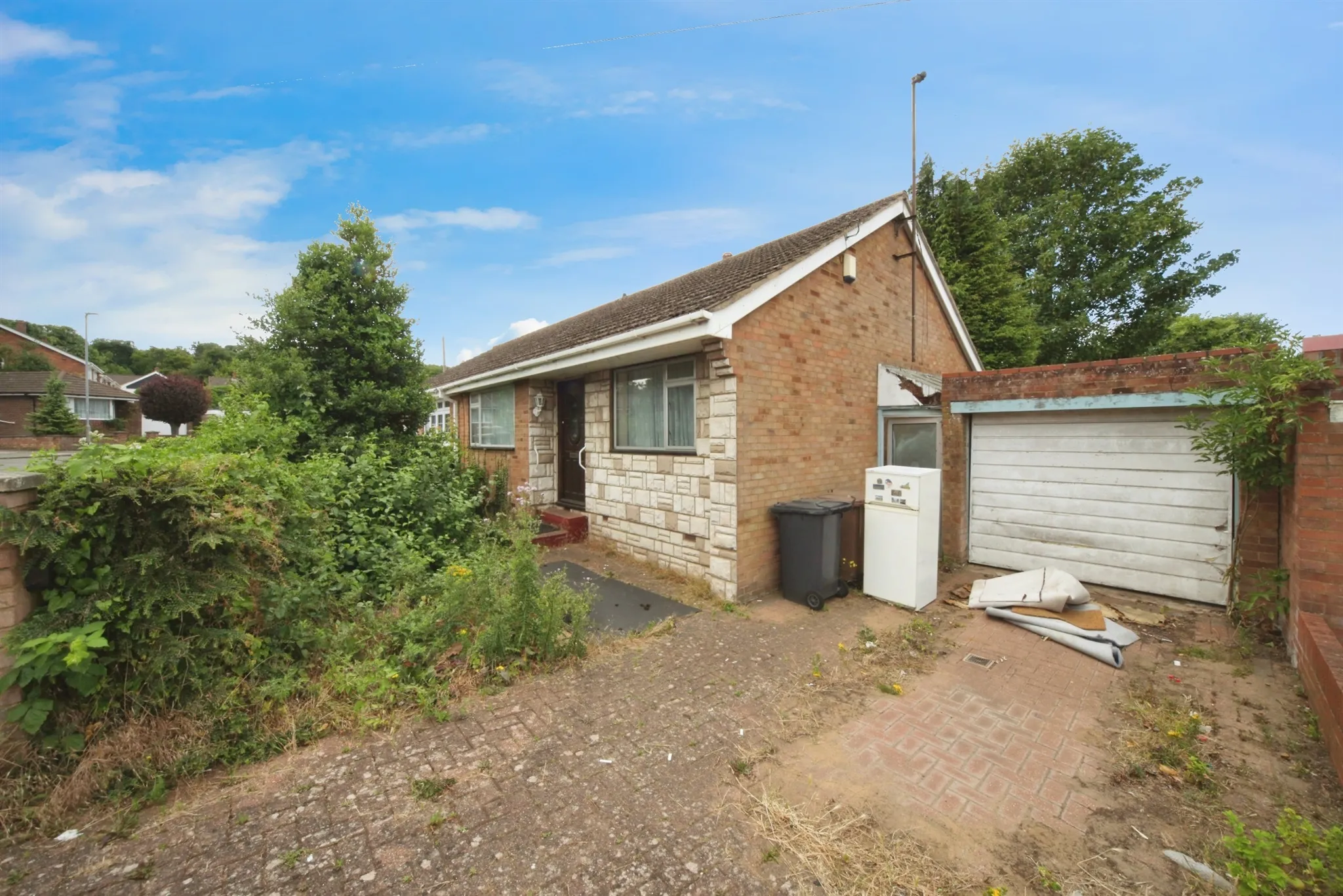 2 bed Semi-Detached