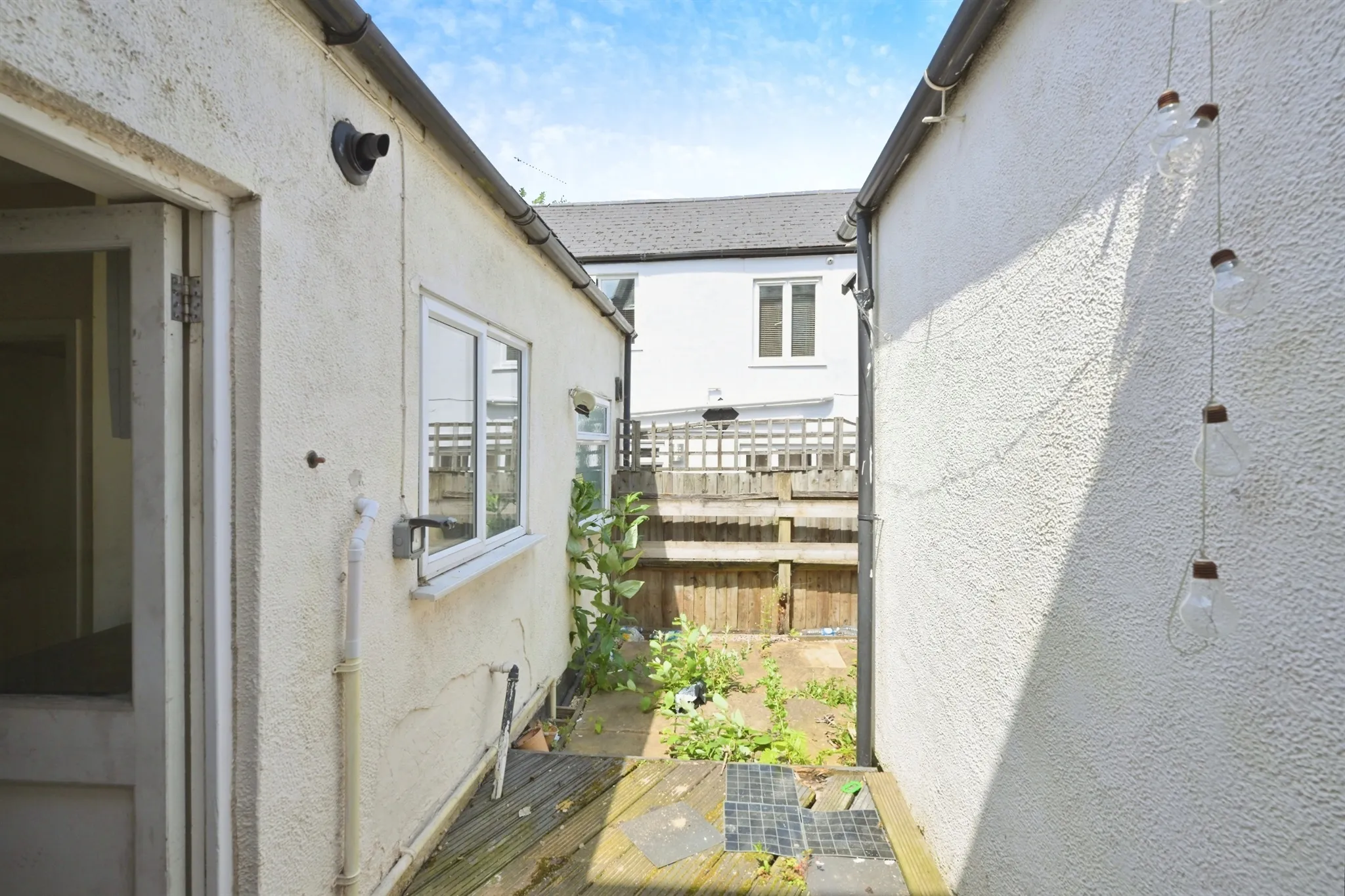 2 bed Terraced