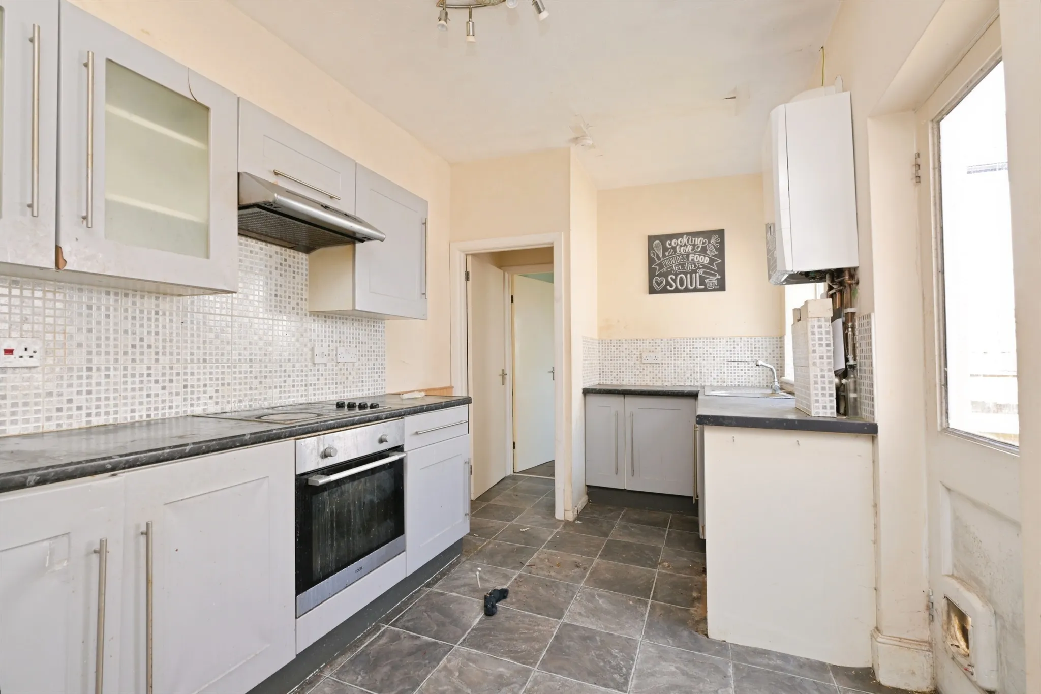 2 bed Terraced