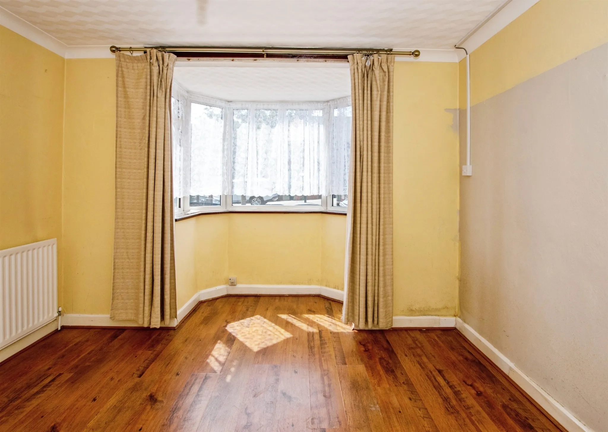 3 bed Semi-Detached