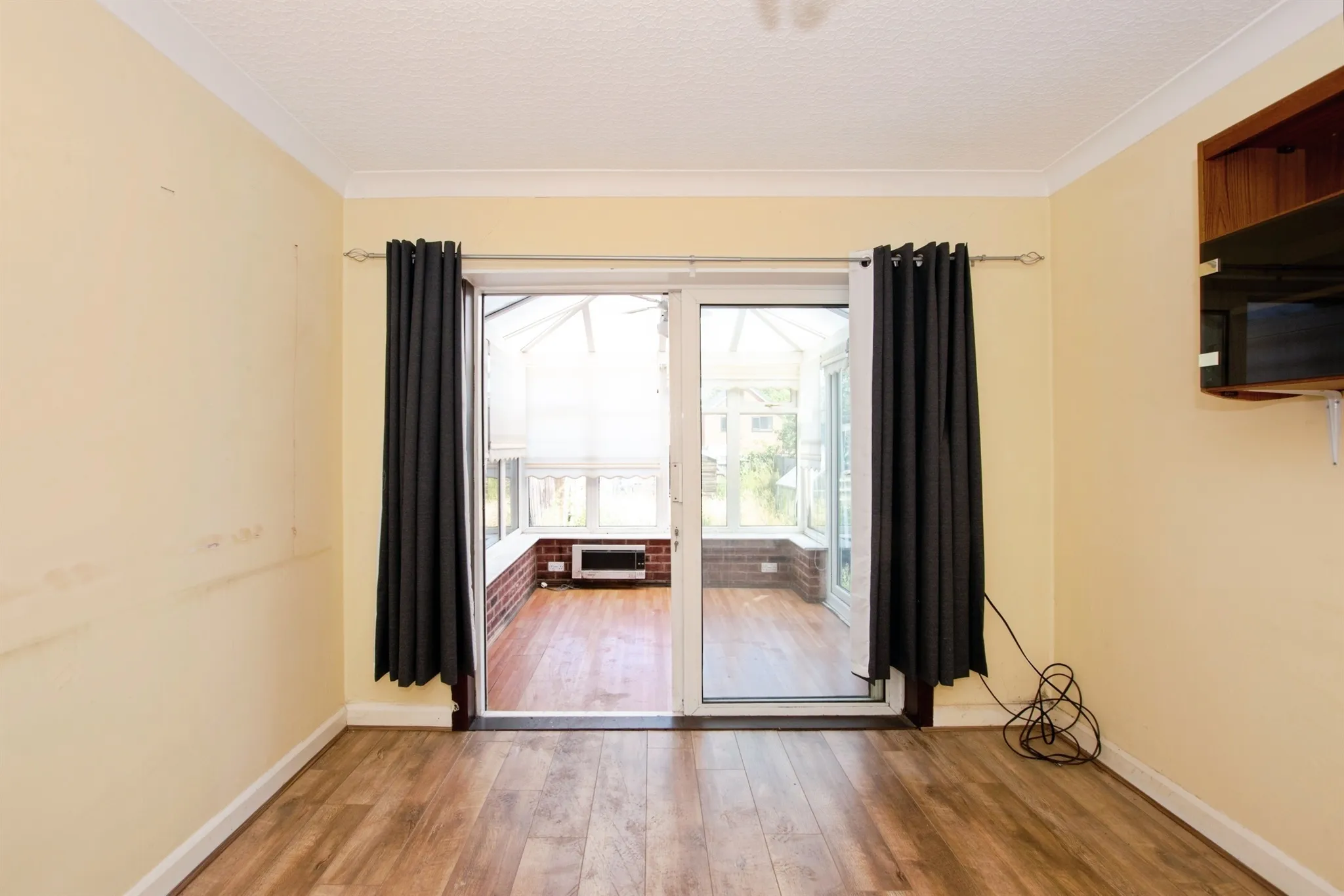 3 bed Semi-Detached