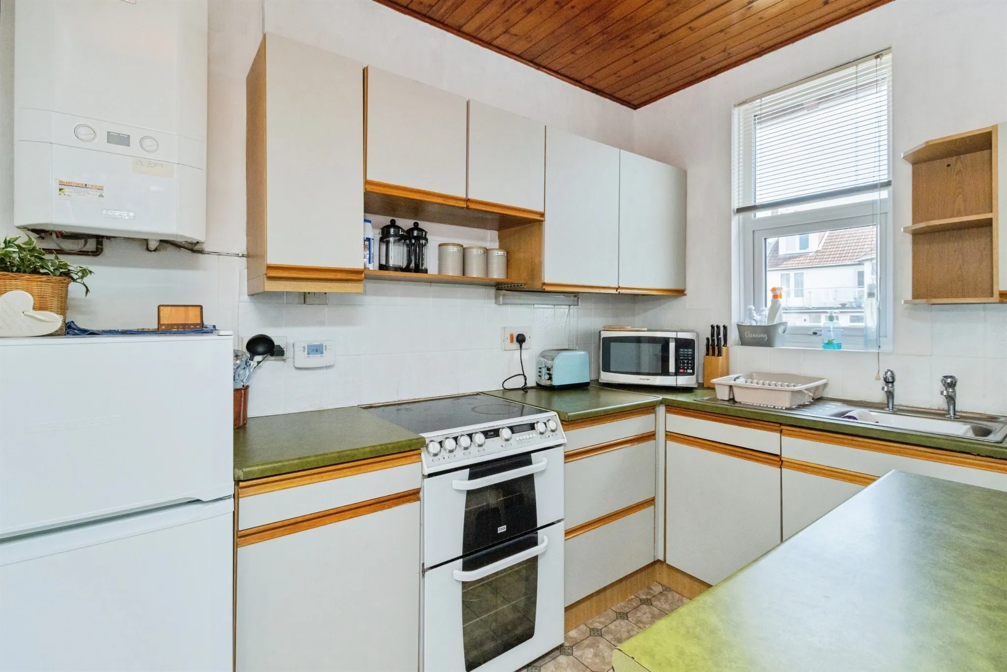 3 bed Semi-Detached