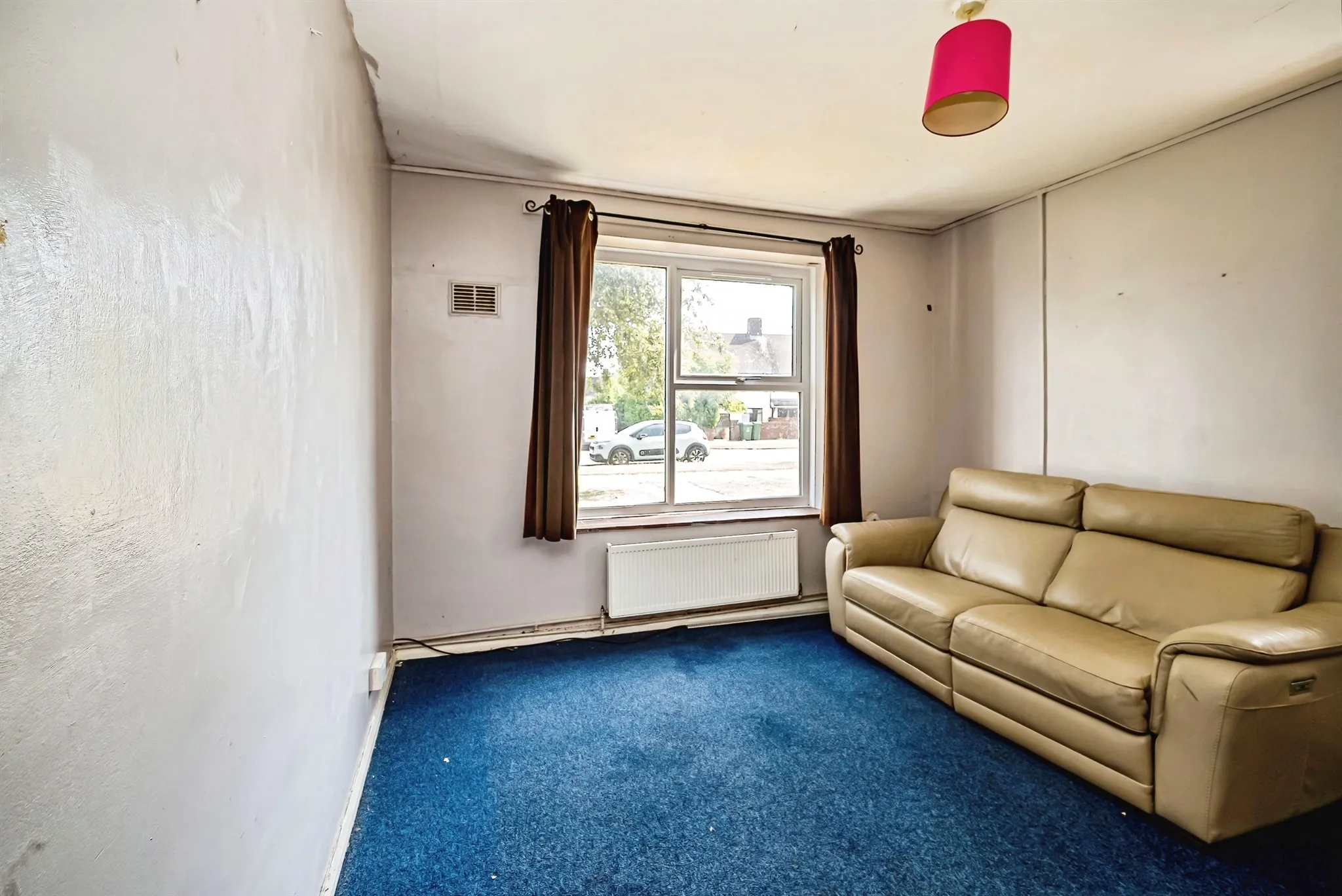 1 bed Ground Flat
