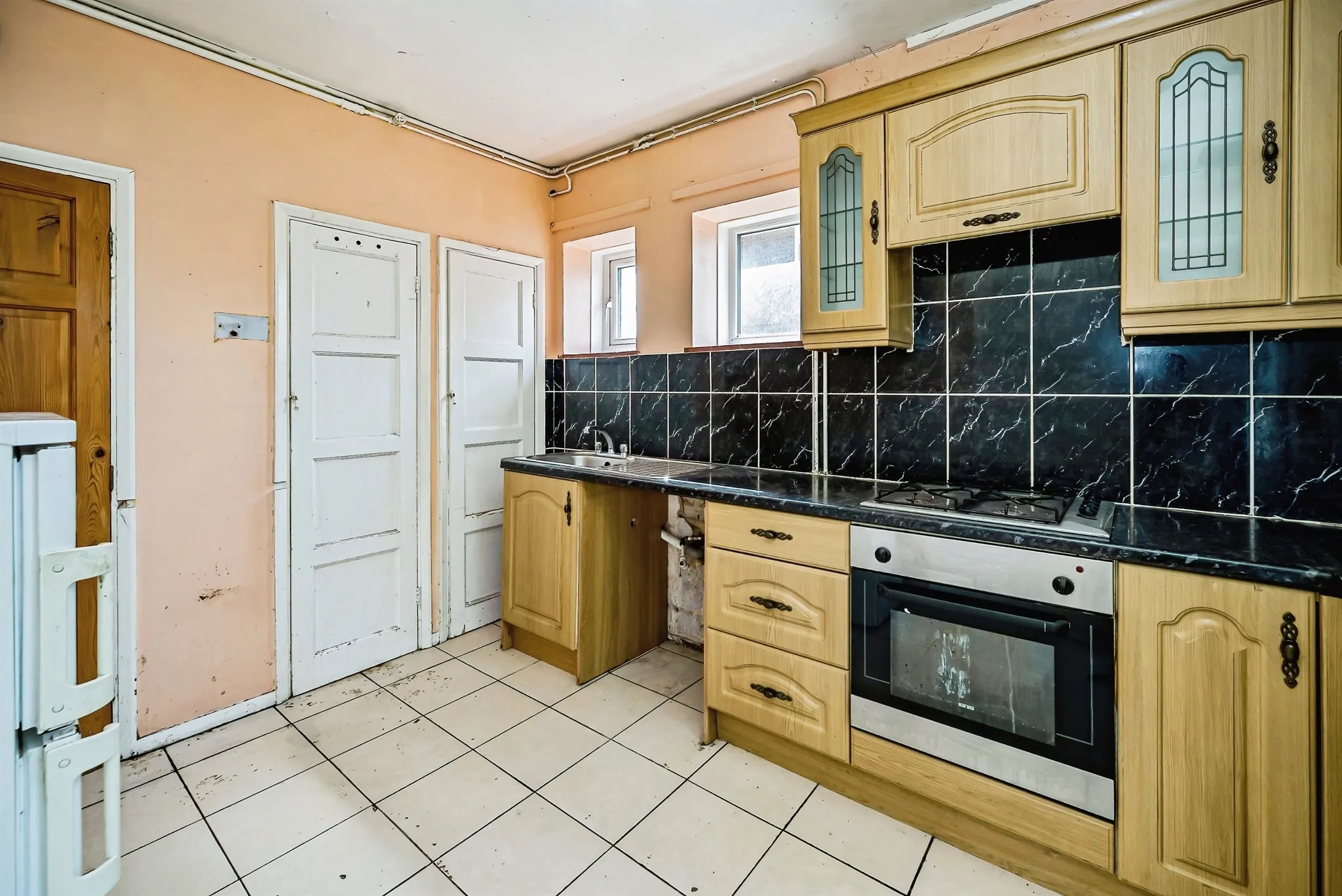 1 bed Ground Flat