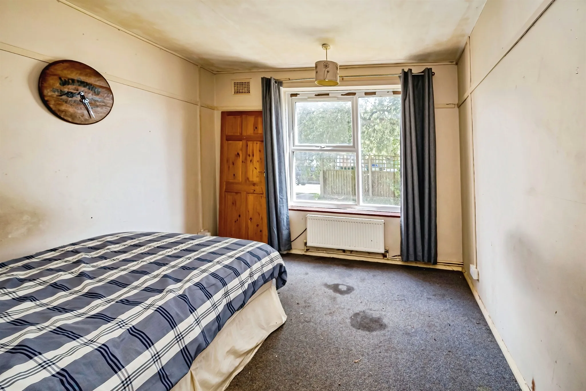1 bed Ground Flat