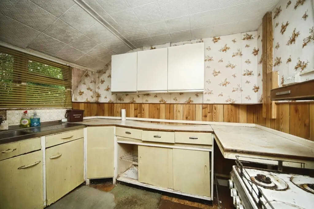 3 bed Terraced