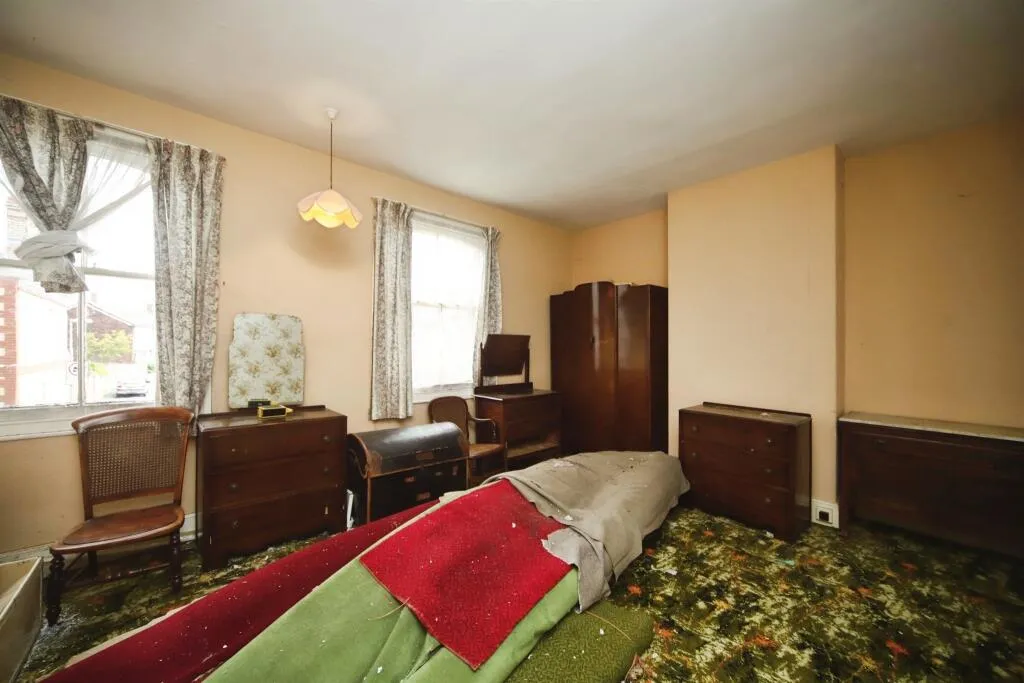 3 bed Terraced