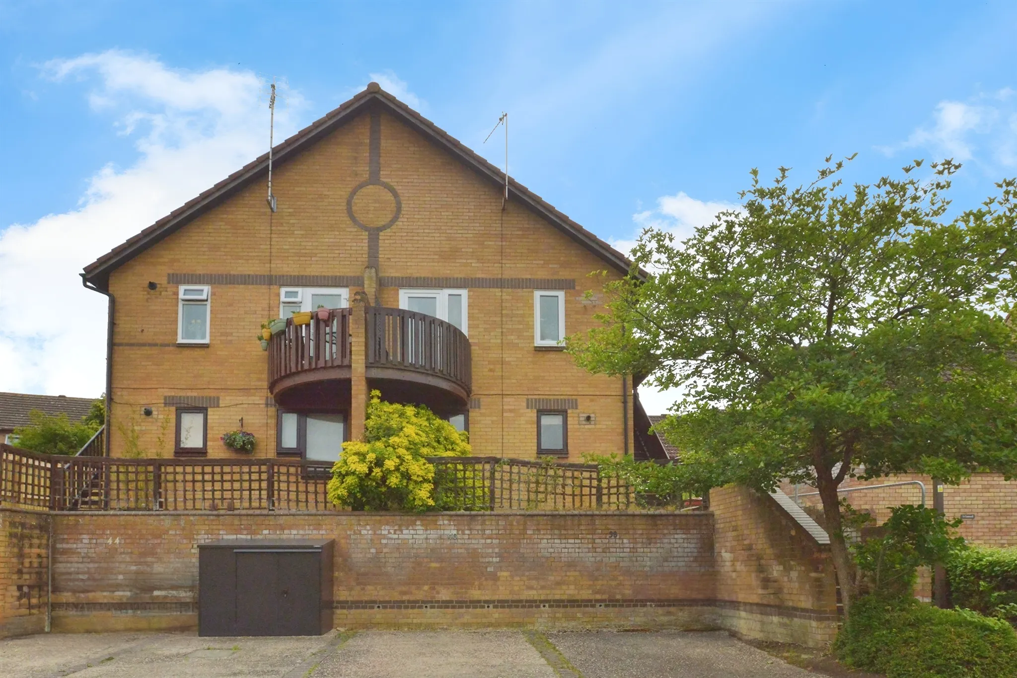 1 bed Ground Flat