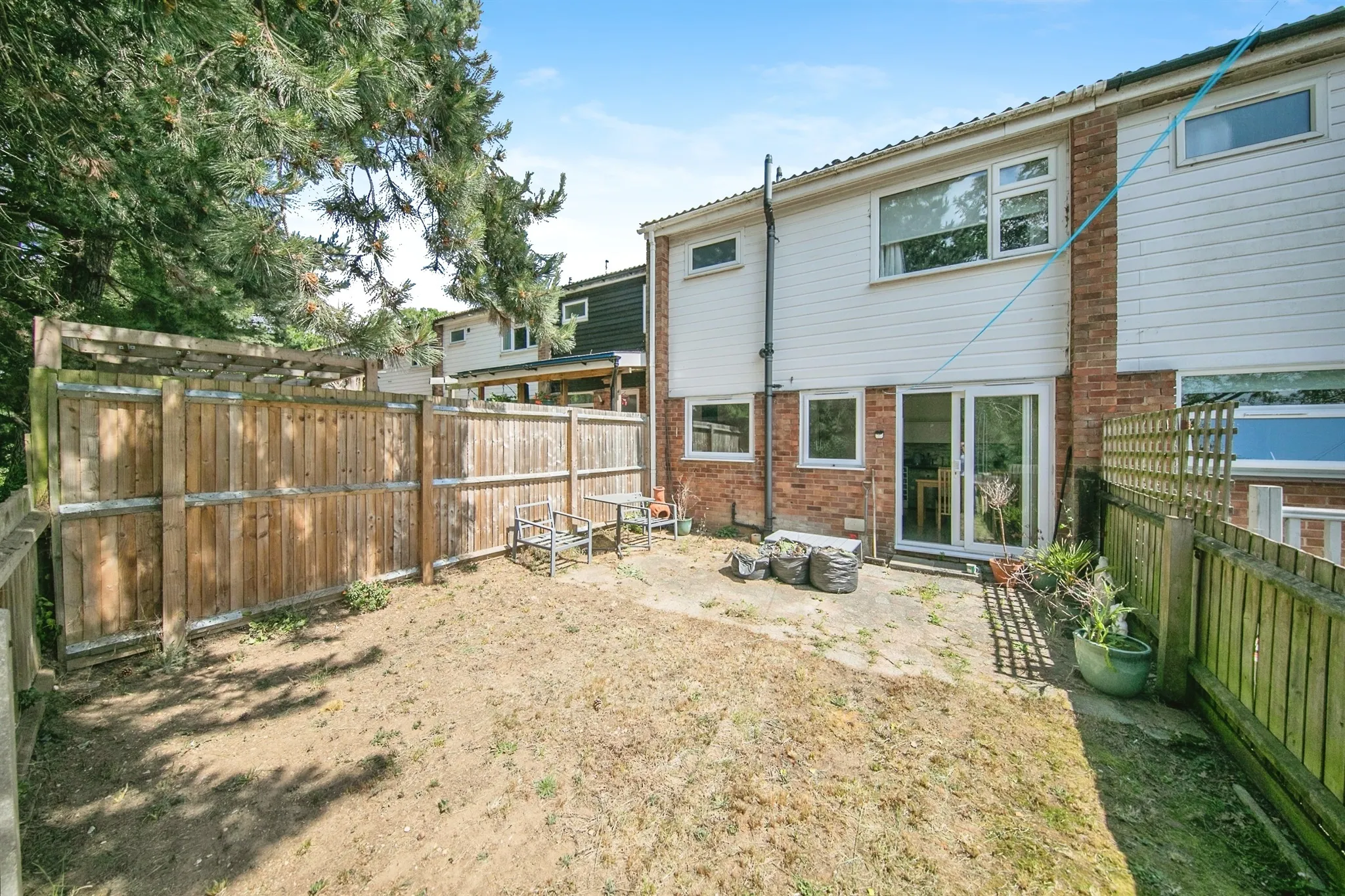 3 bed Terraced