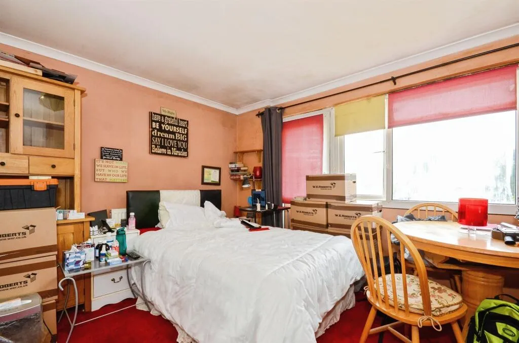 1 bed Apartment
