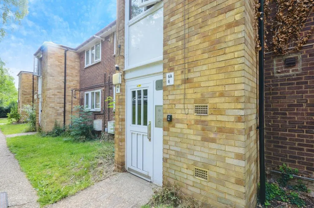 1 bed Apartment