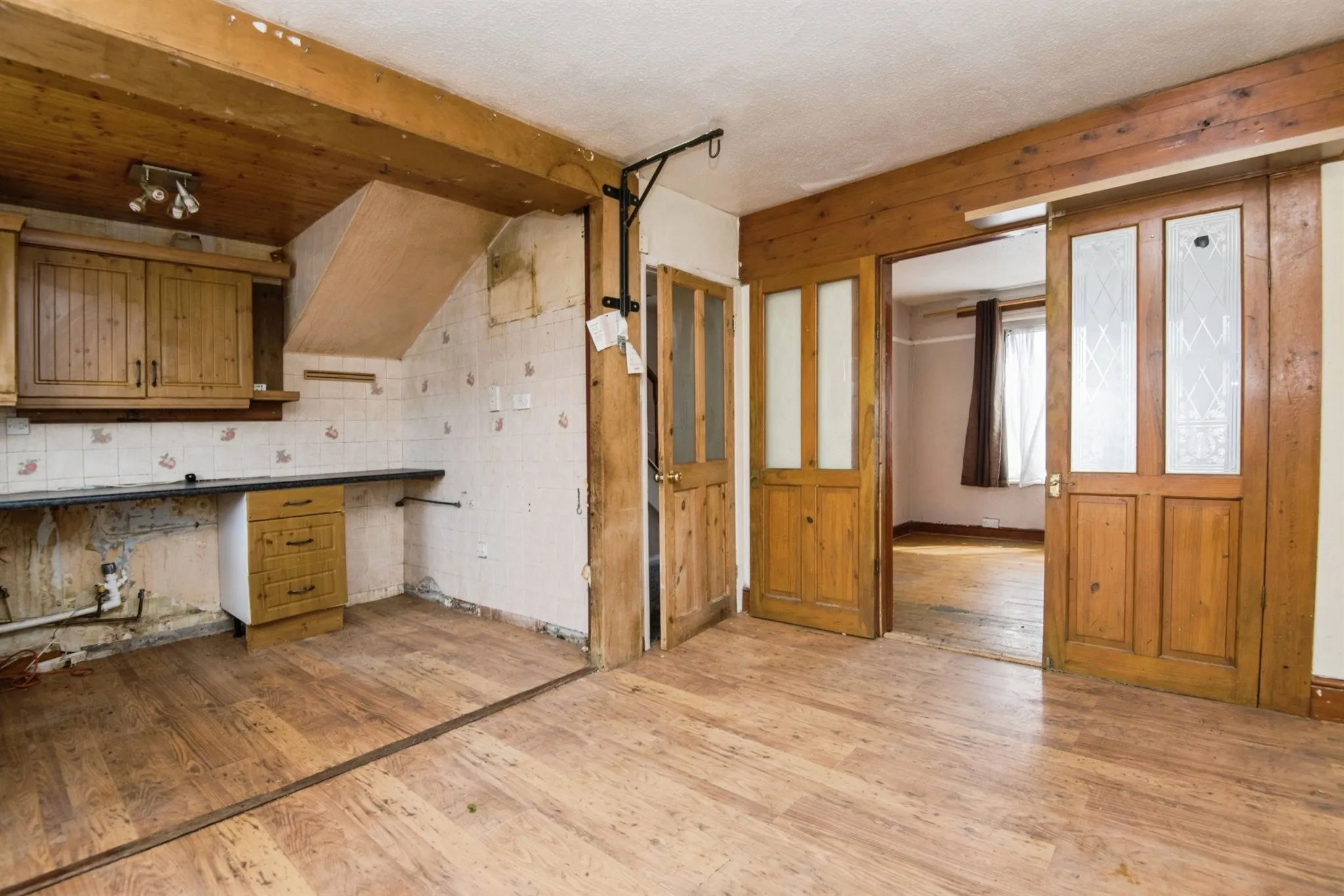 3 bed End of Terrace