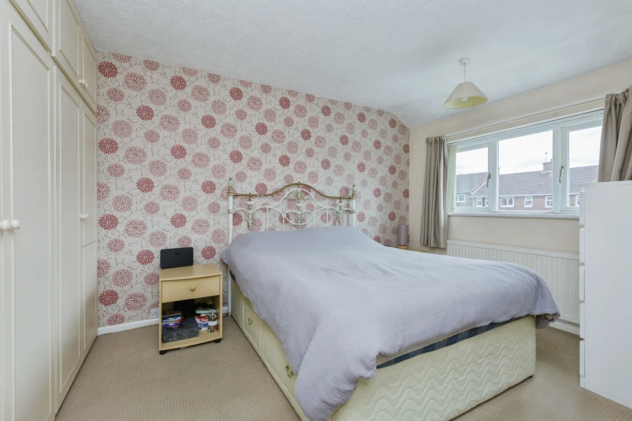 3 bed Semi-Detached