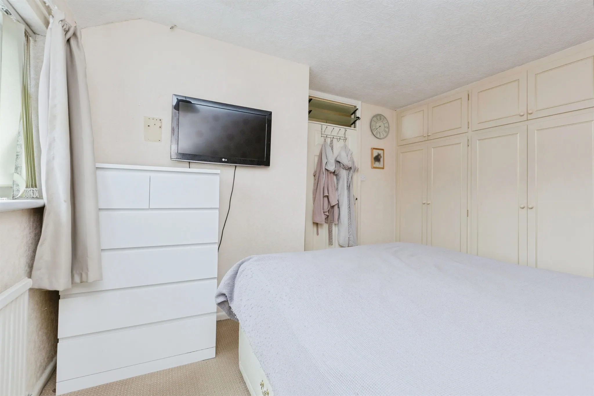 3 bed Semi-Detached
