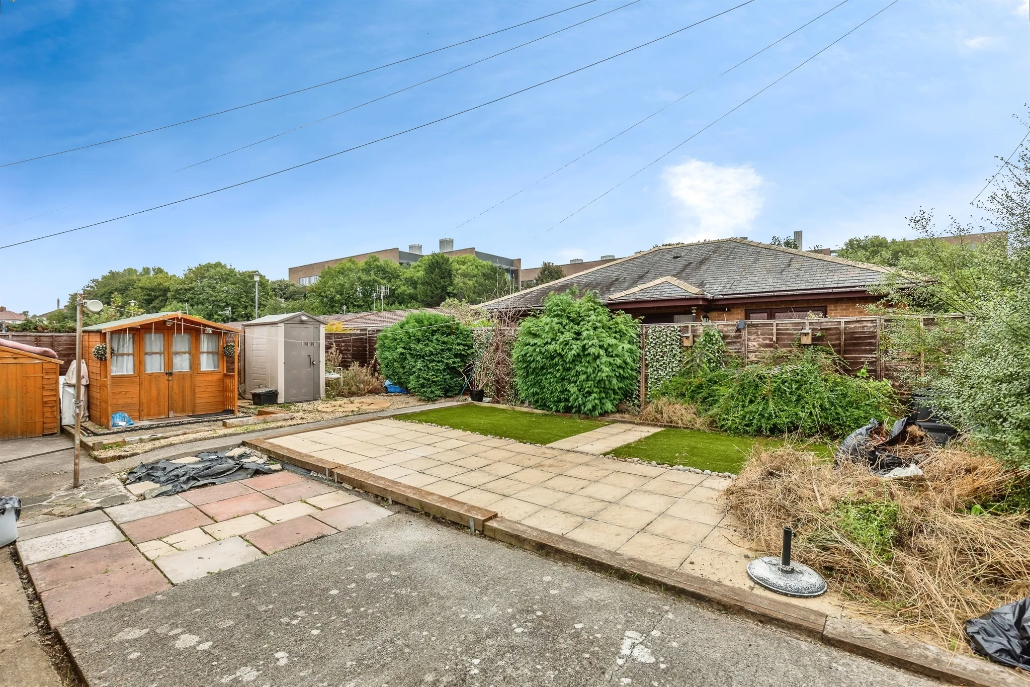 2 bed Detached