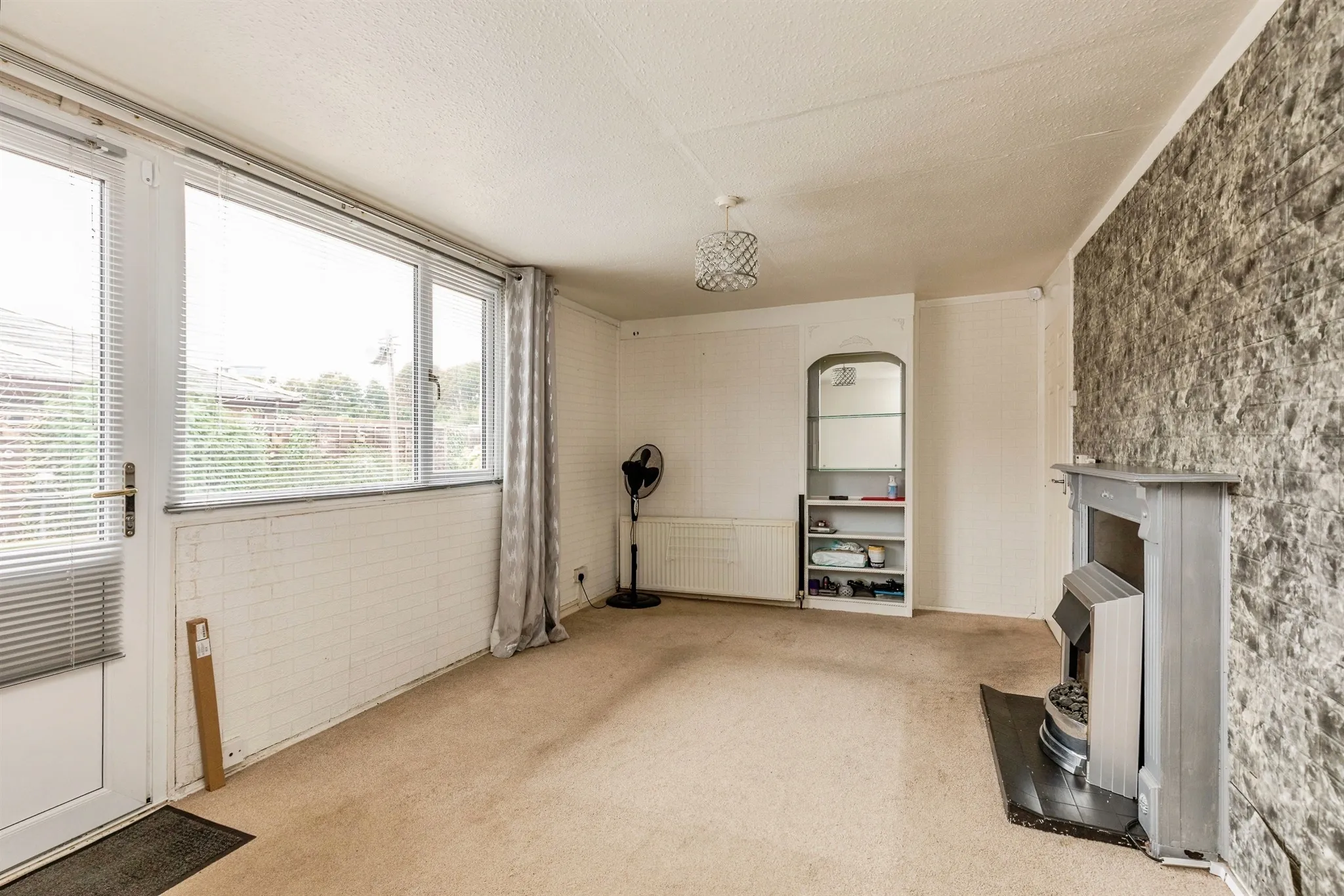 2 bed Detached