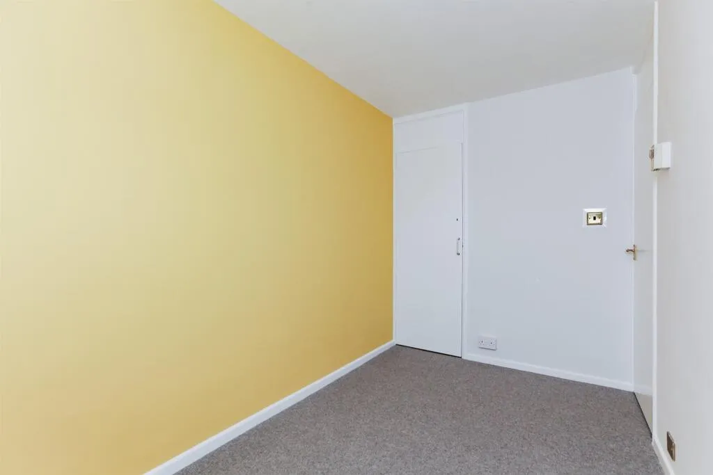 2 bed Apartment