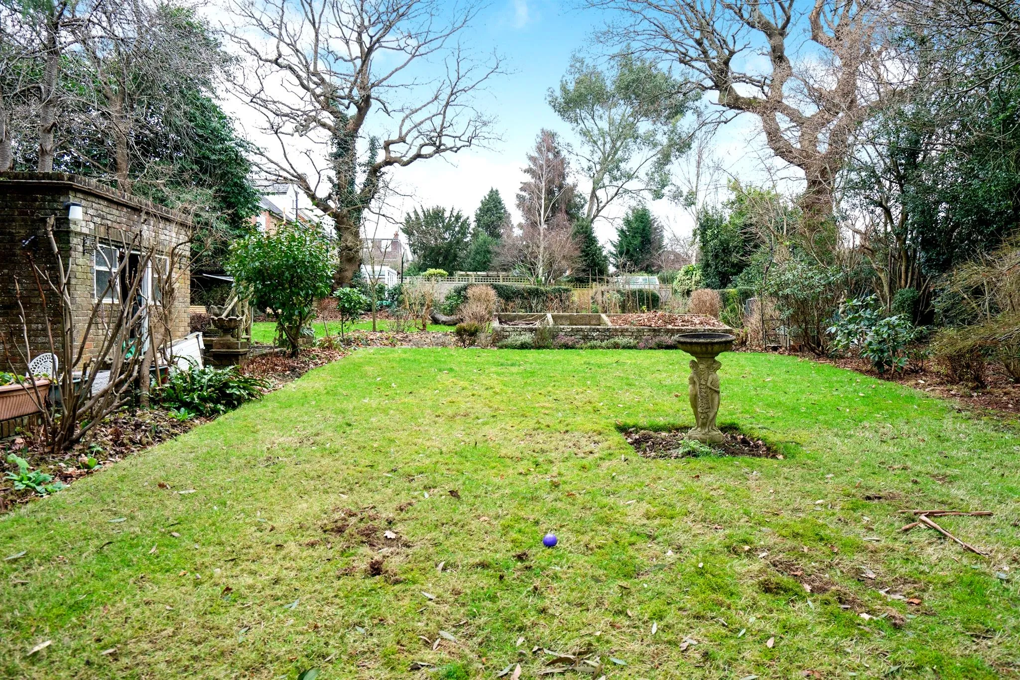 4 bed Detached