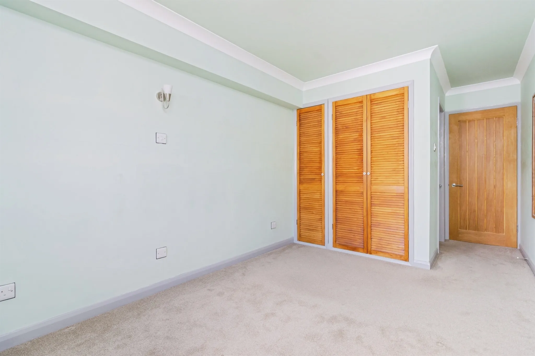 2 bed Ground Flat