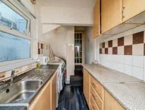 3 bed Terraced