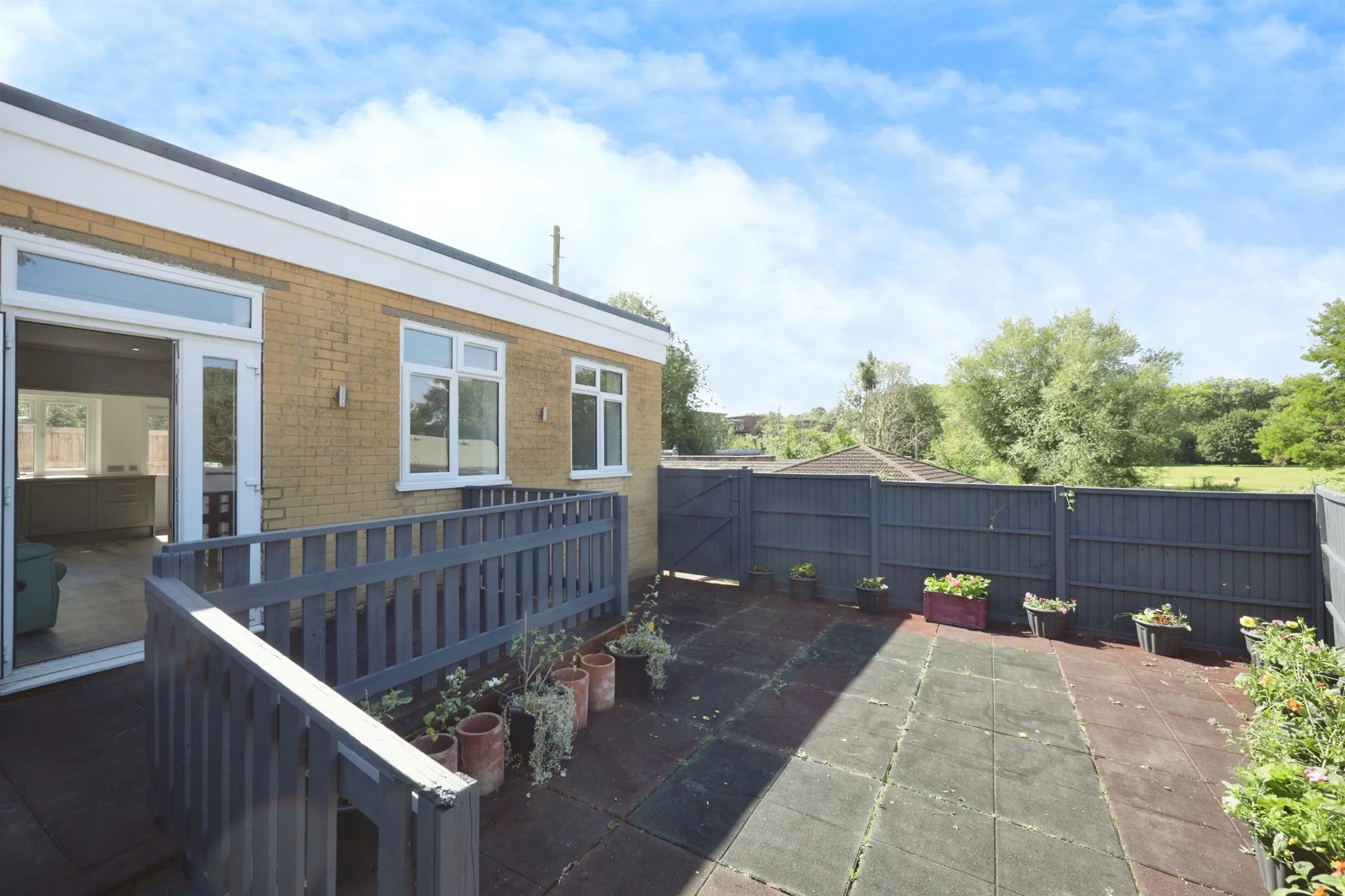 2 bed Detached Bungalow