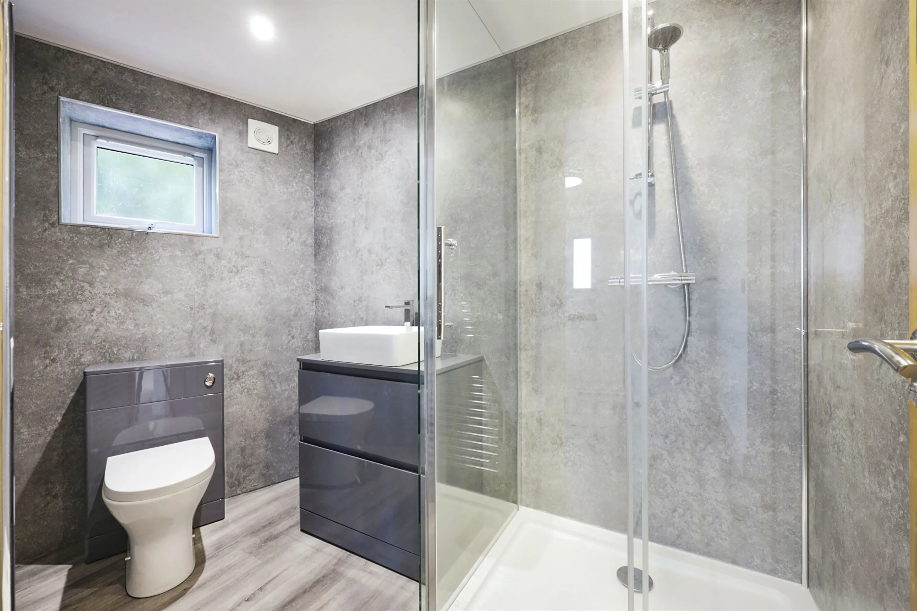 2 bed Detached Bungalow