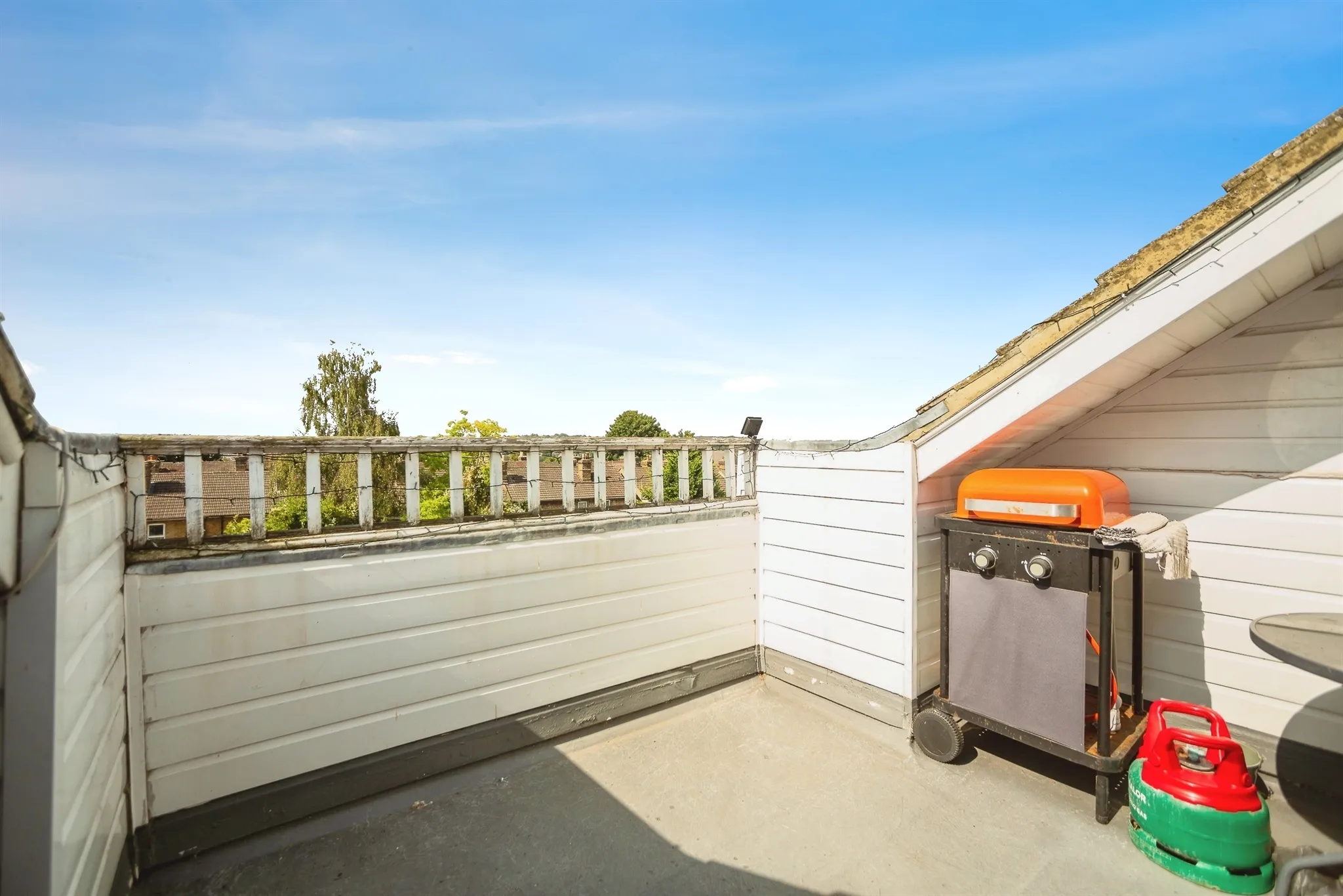 2 bed Apartment