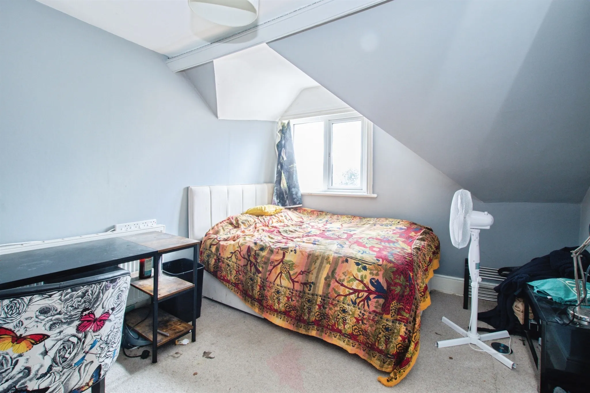 4 bed Maisonette