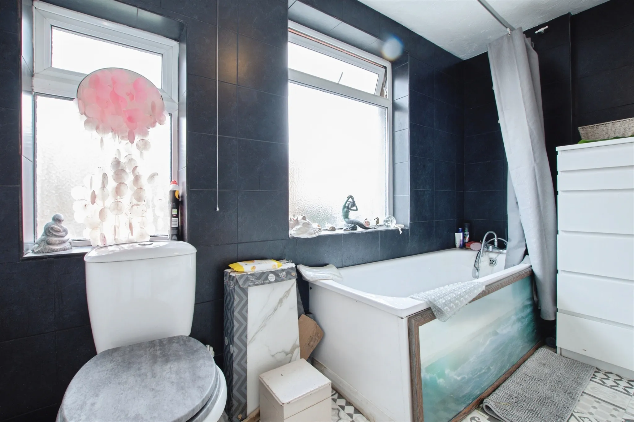 4 bed Maisonette