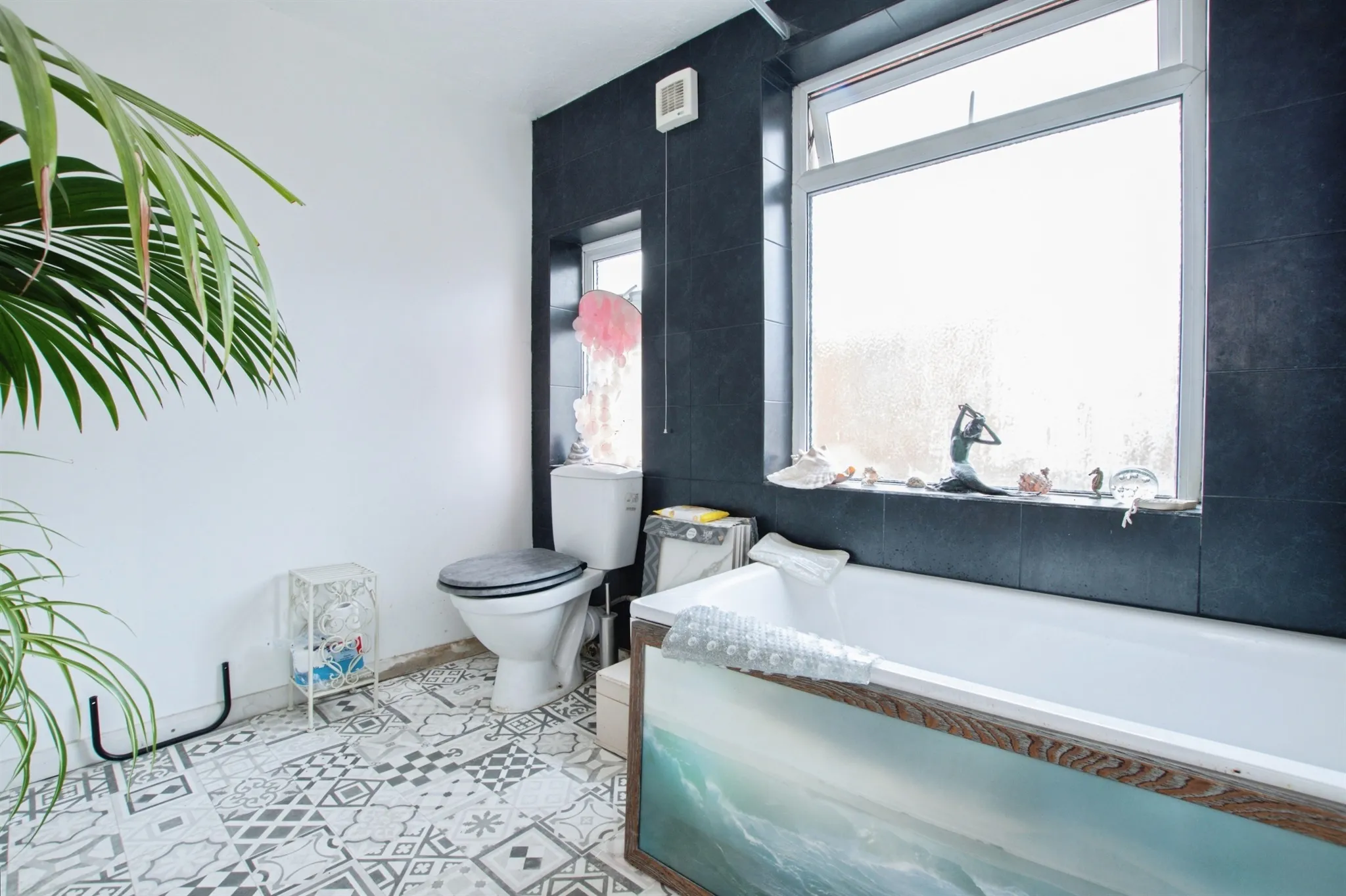 4 bed Maisonette