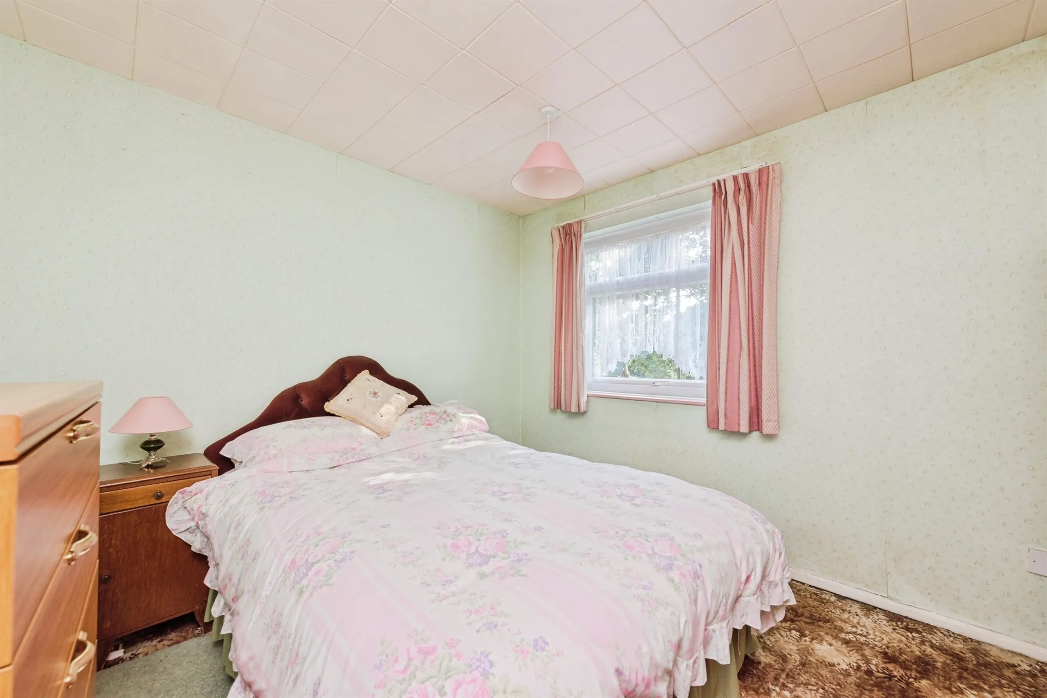 3 bed Terraced