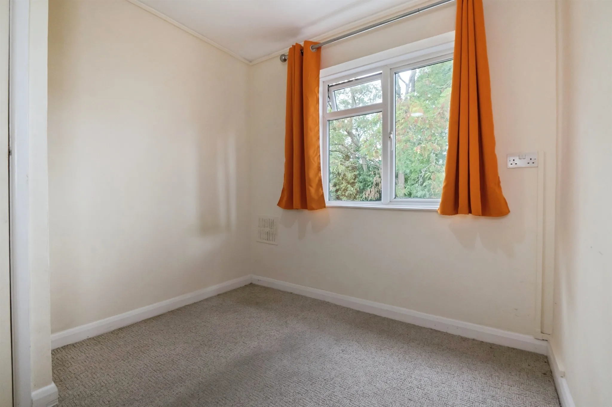 1 bed Apartment
