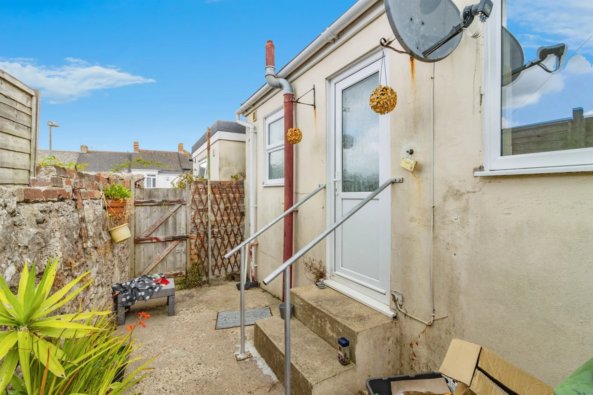 2 bed Terraced