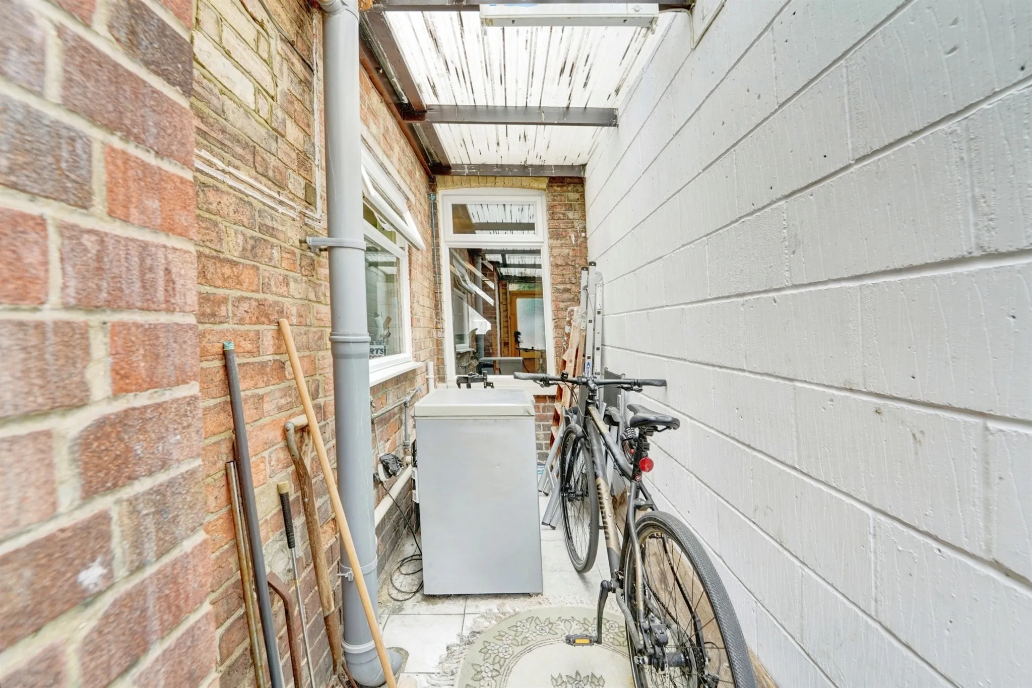 2 bed Terraced