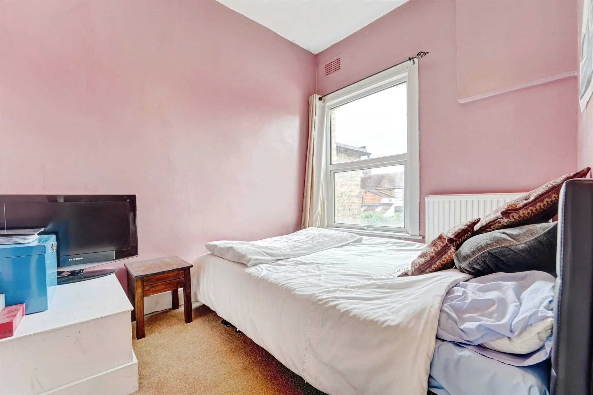 2 bed Terraced