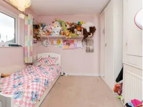 2 bed Semi-Detached