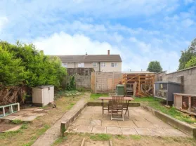 2 bed Semi-Detached