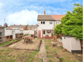 2 bed Semi-Detached