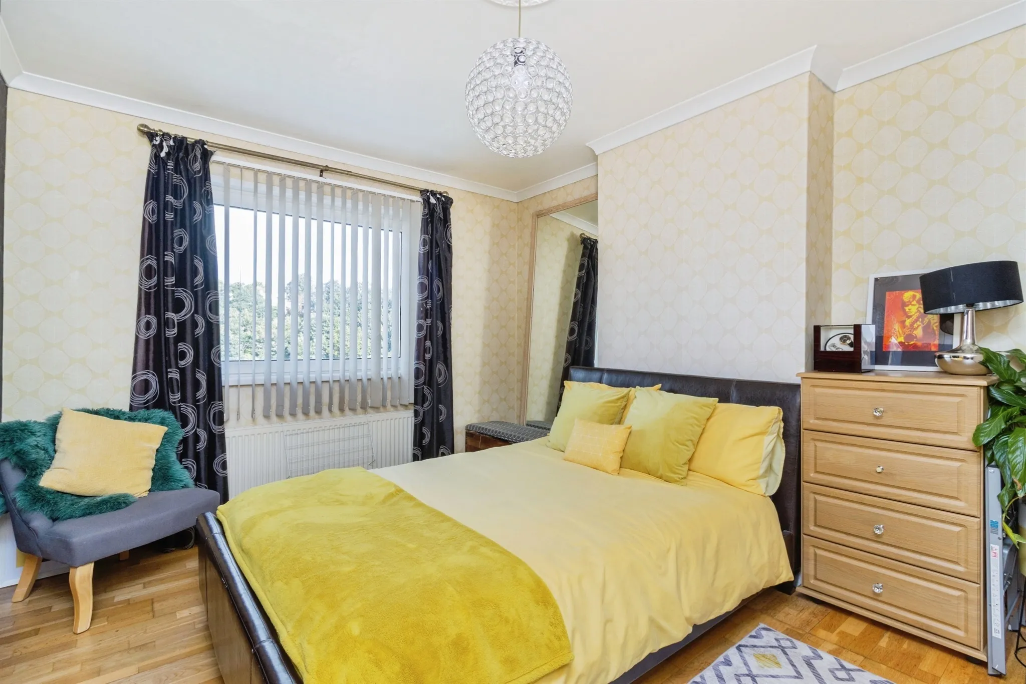 3 bed End of Terrace