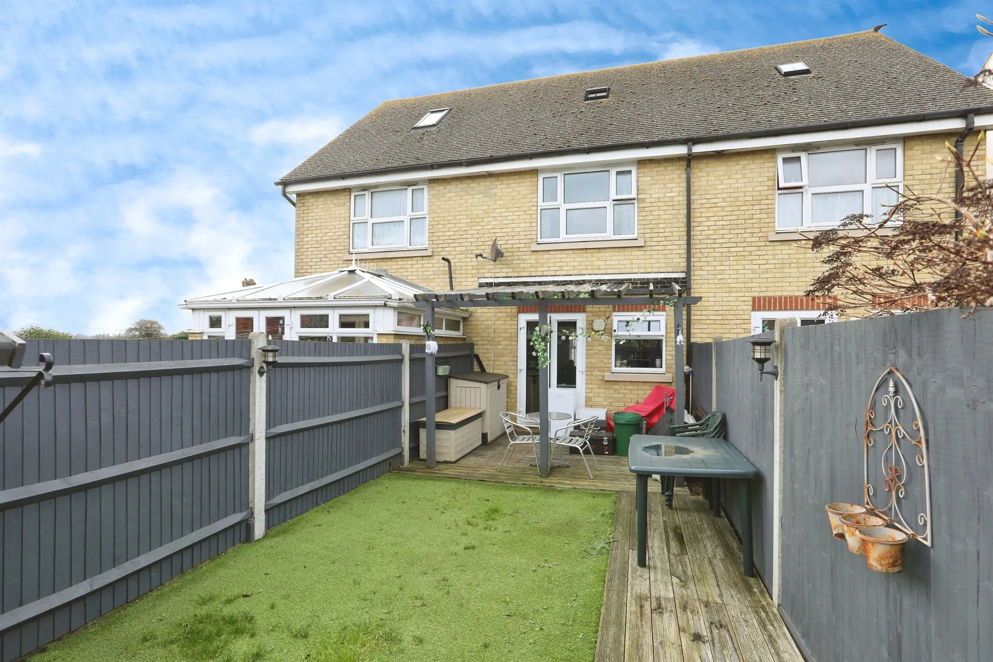3 bed Terraced