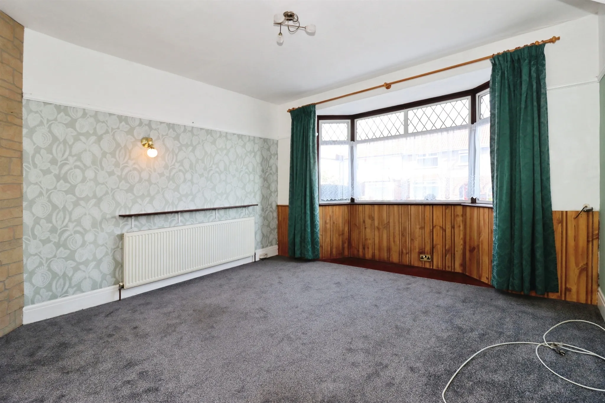 3 bed Semi-Detached