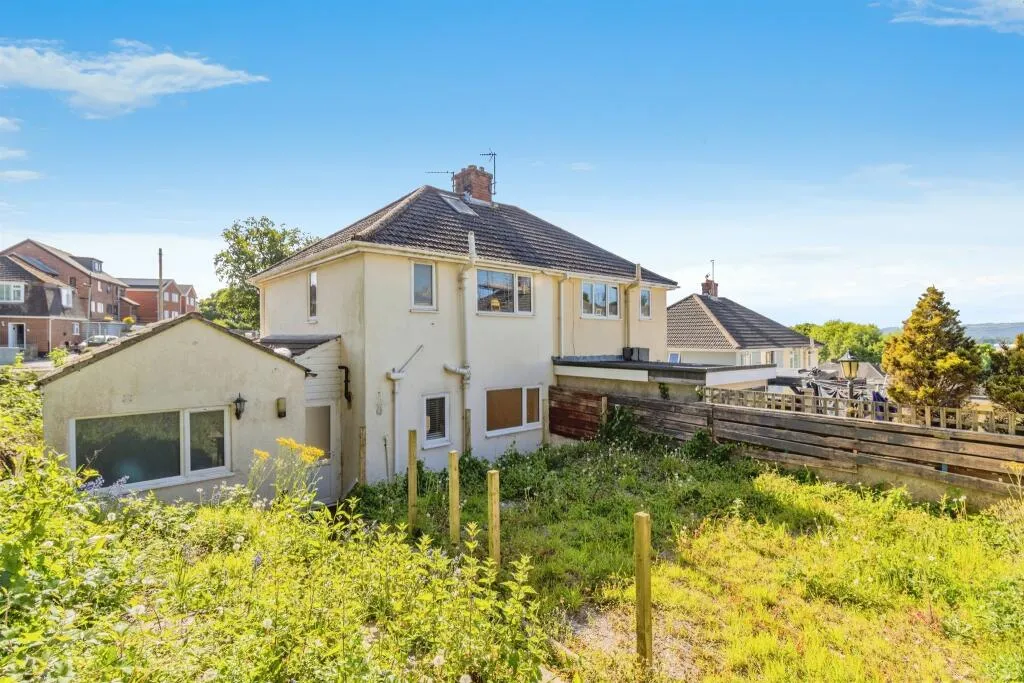 3 bed Semi-Detached