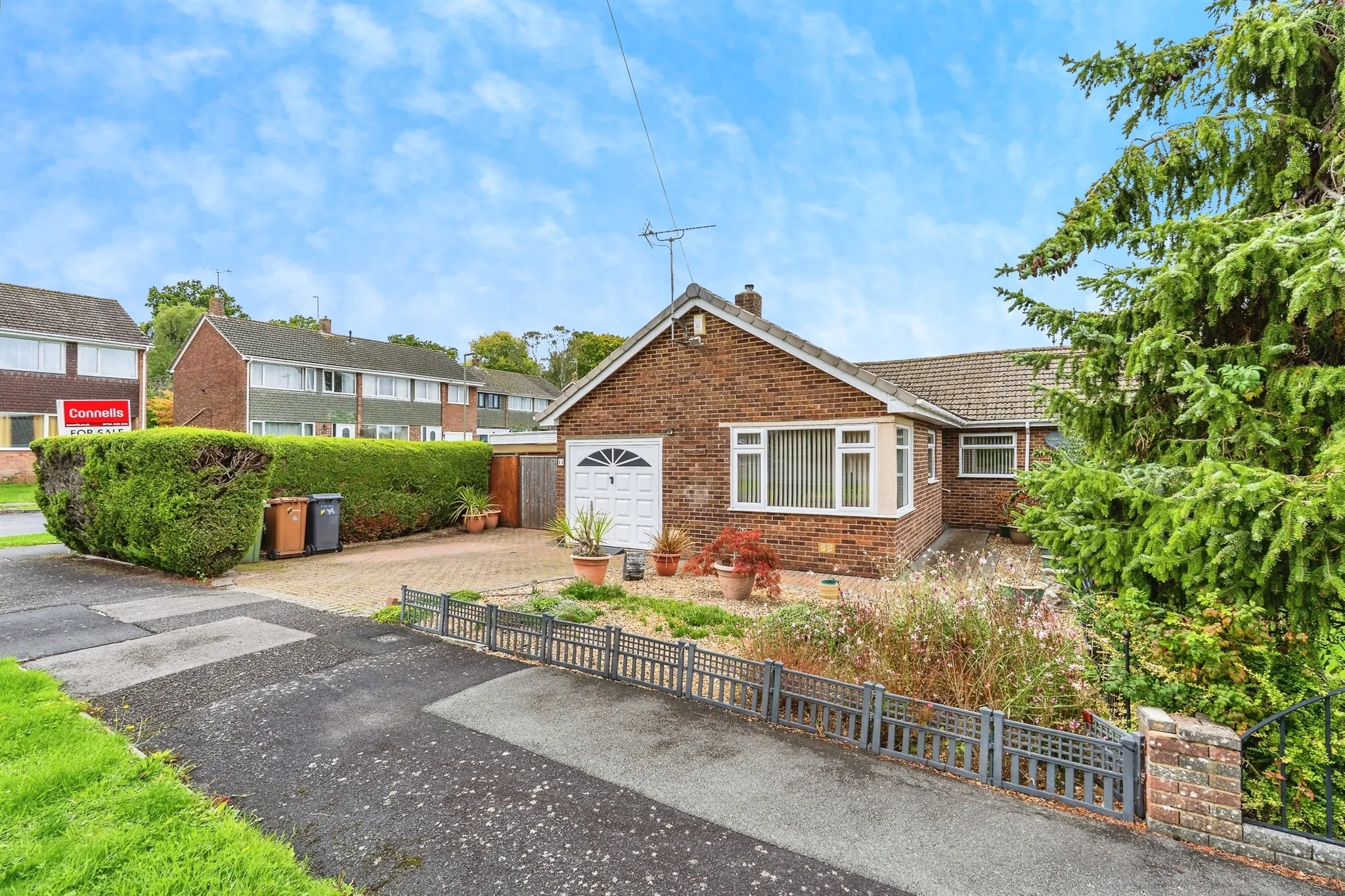 2 bed Semi-Detached