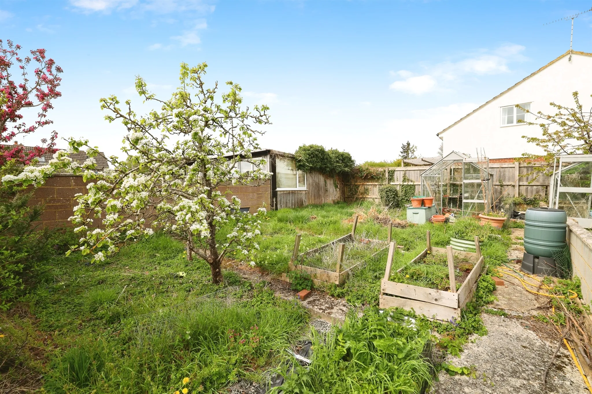 3 bed Semi-Detached
