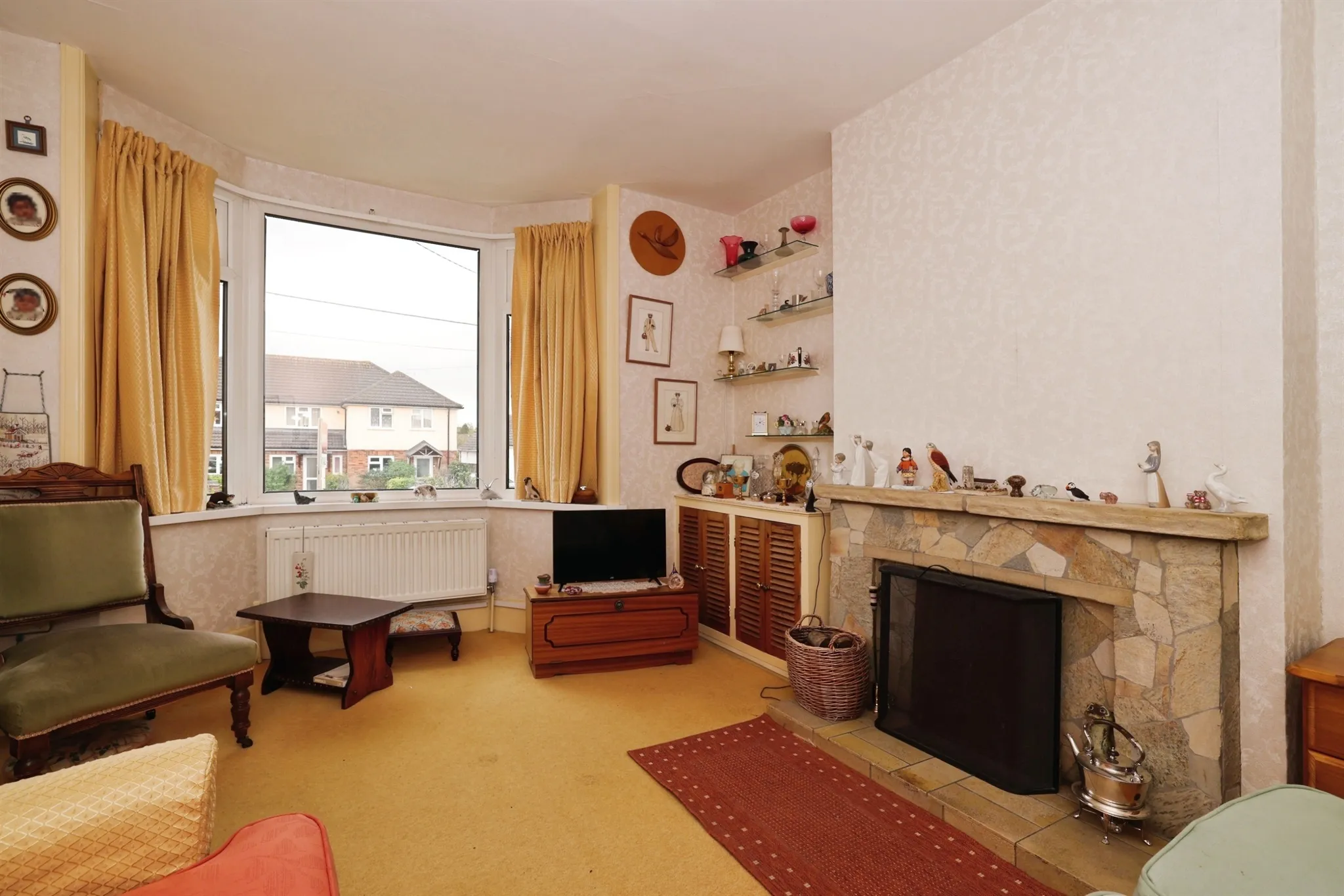 3 bed Semi-Detached