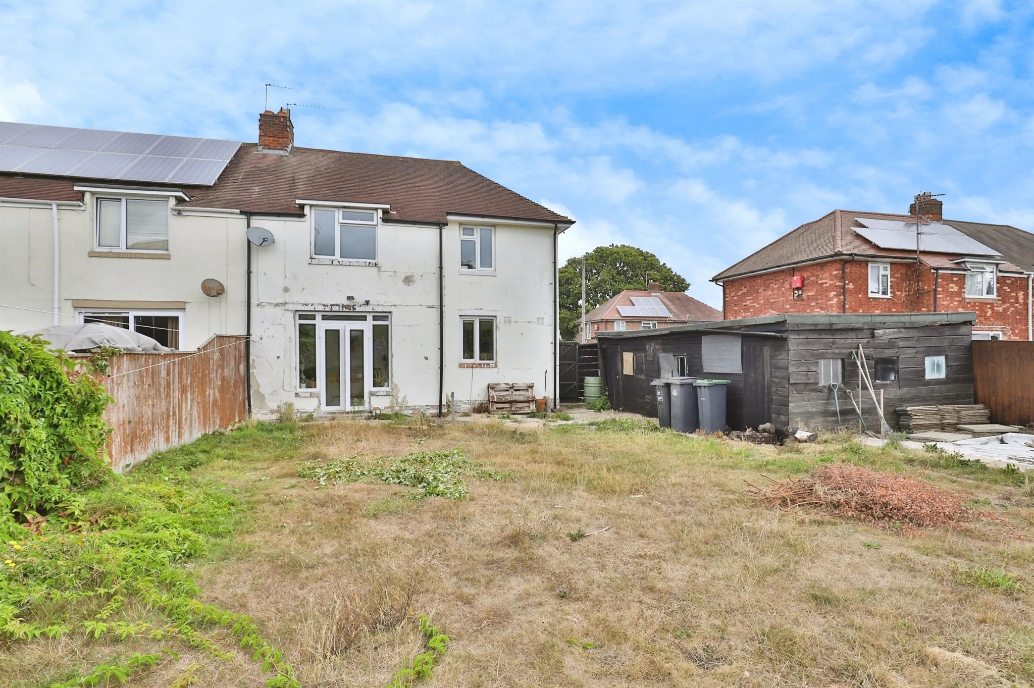 3 bed End of Terrace