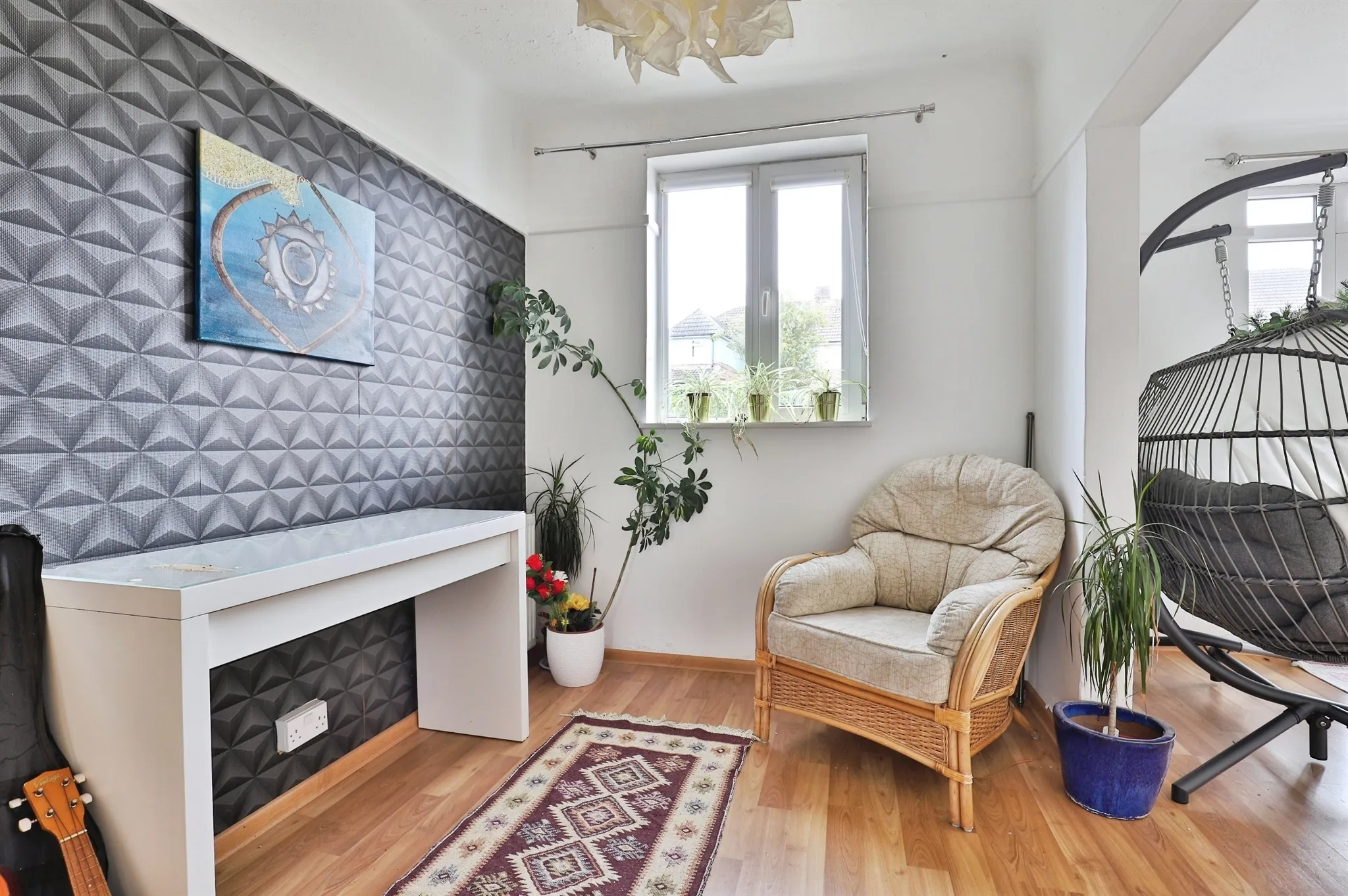 3 bed End of Terrace