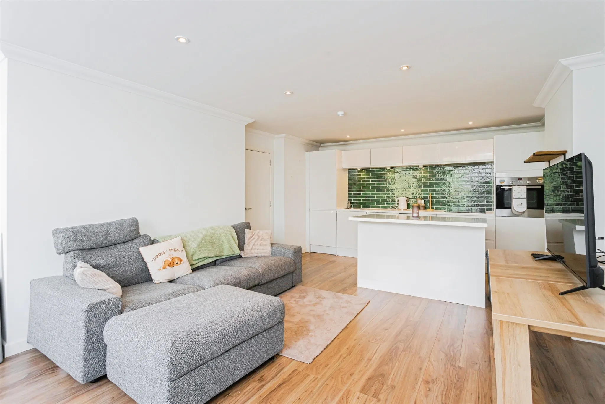 2 bed Apartment